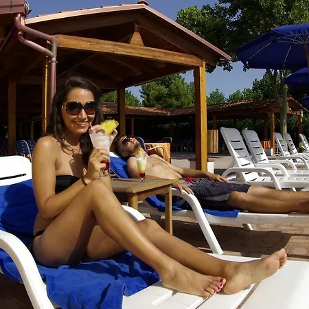 Rezort Villaggio Albatros Lesina